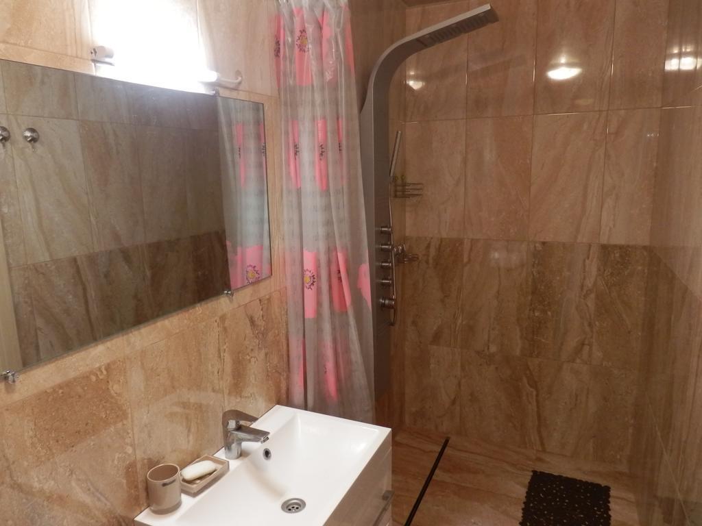 Linai Apartment Nida Ruang foto