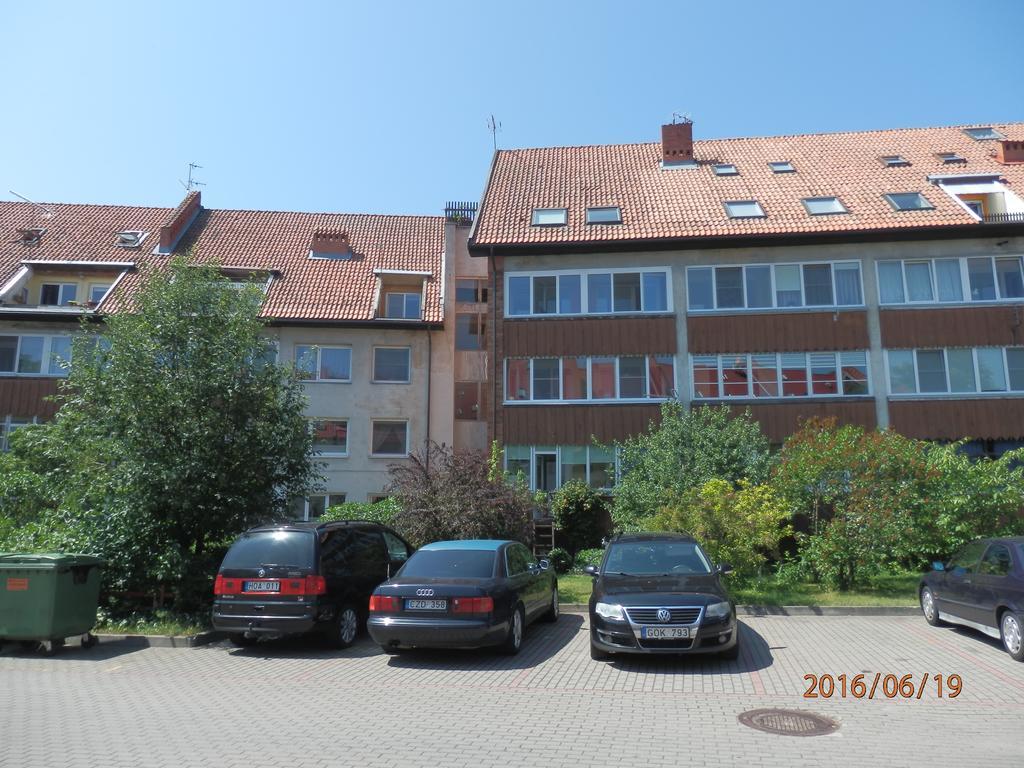 Linai Apartment Nida Bagian luar foto